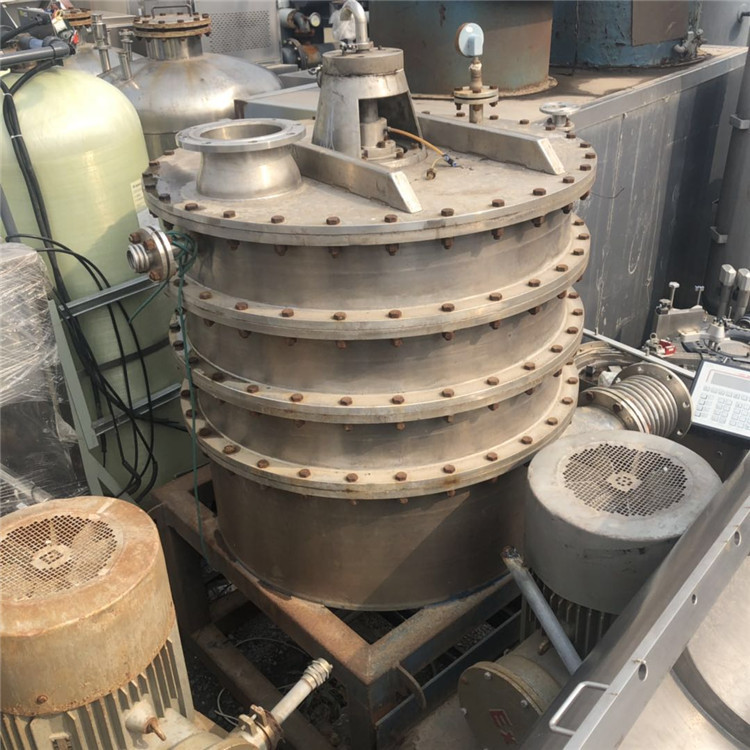 梁山龙达机械设备有限公司 主要经营二手反应釜,储罐,二手冷凝器,二手