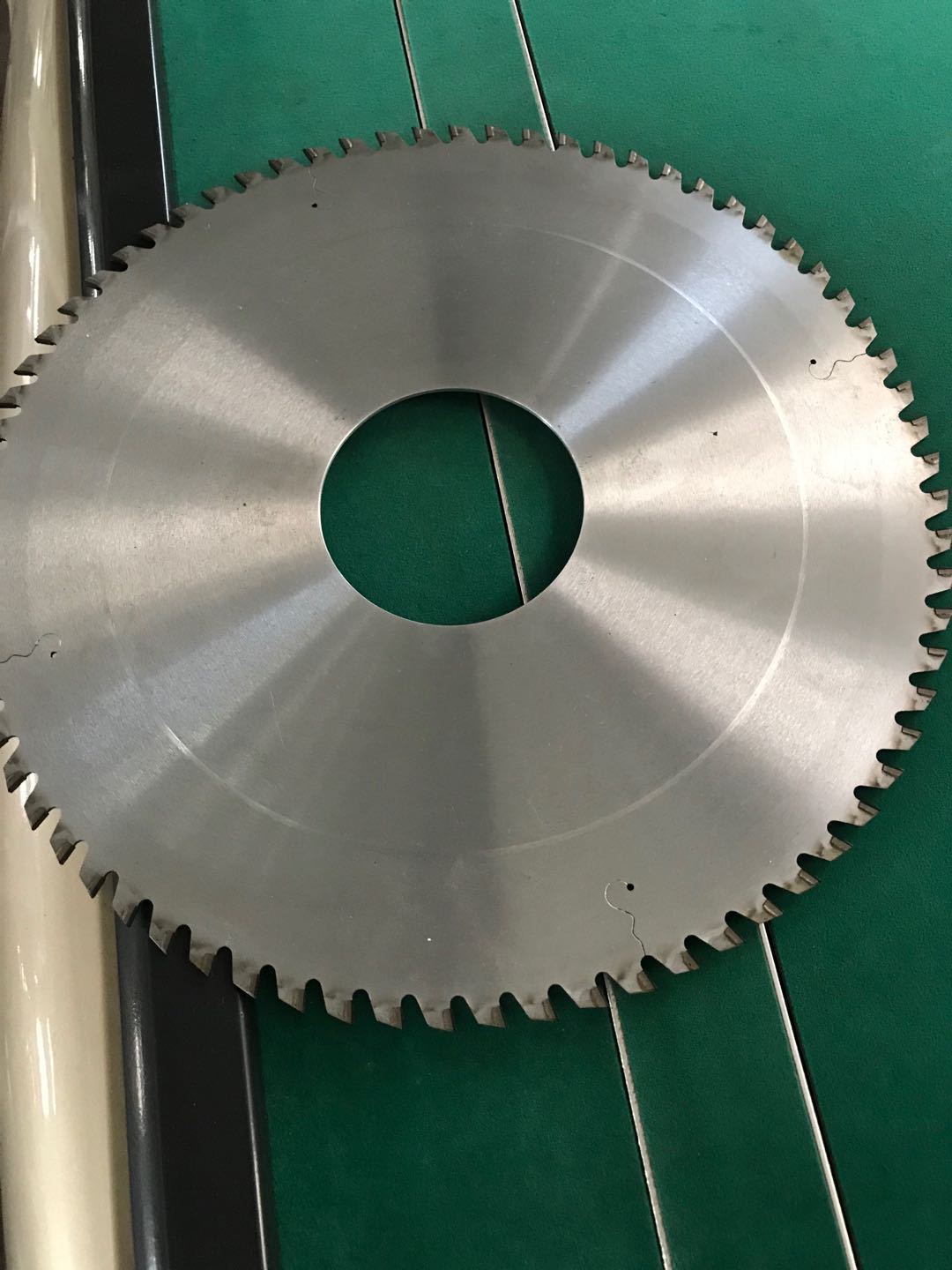 spc地板多片锯锯片