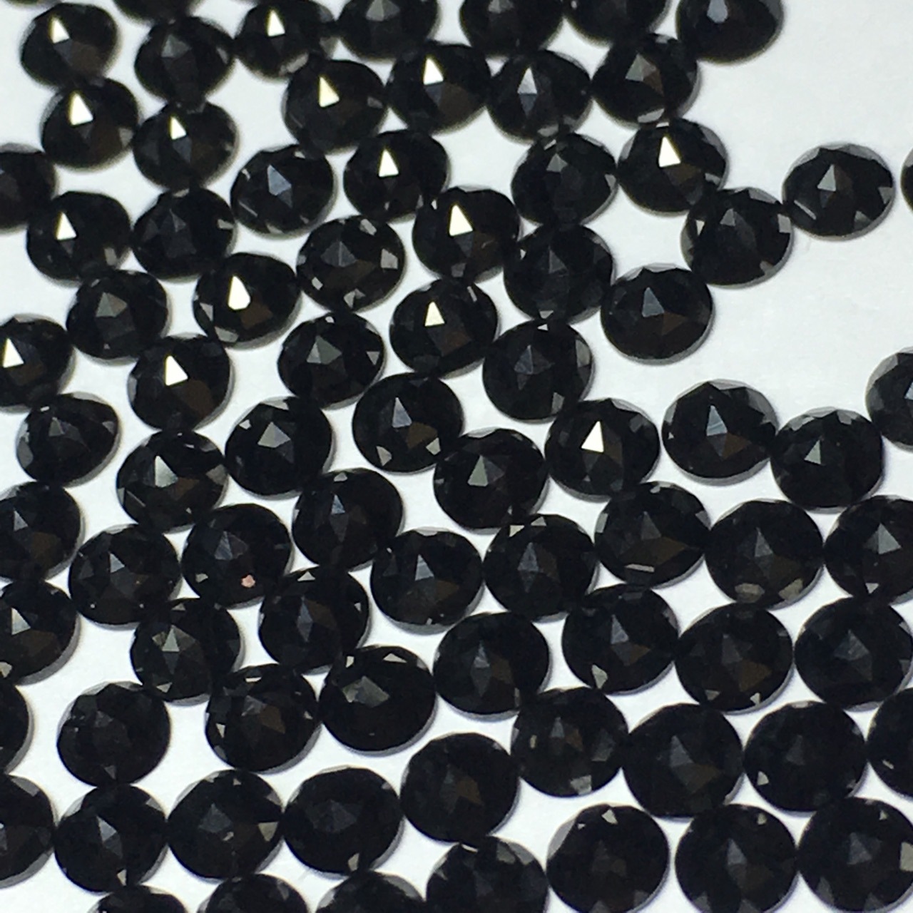 天然黑尖晶圆形平底玫瑰切工3mm 首饰饰品配石