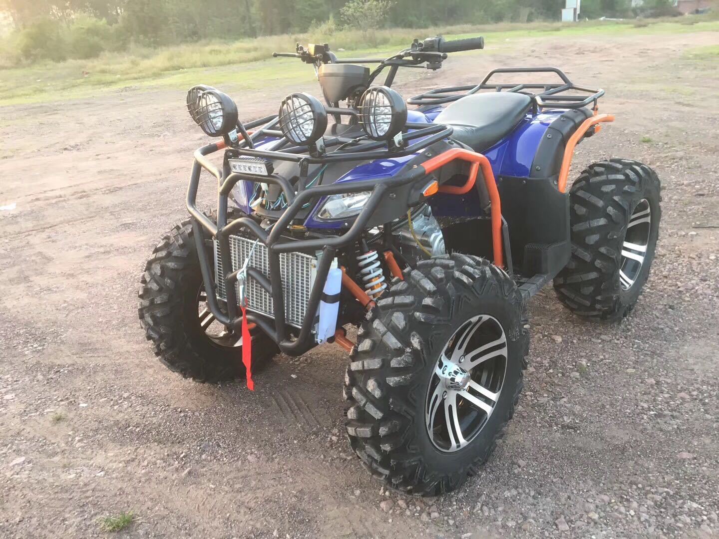 250cc 300cc四驱成人沙滩沙地车全地形车越野山地摩托车atv/utv