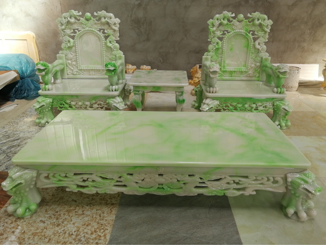 仿玉石龙麒麟沙发茶几硅胶模具广东耐高温易脱模玉石家具模具定制