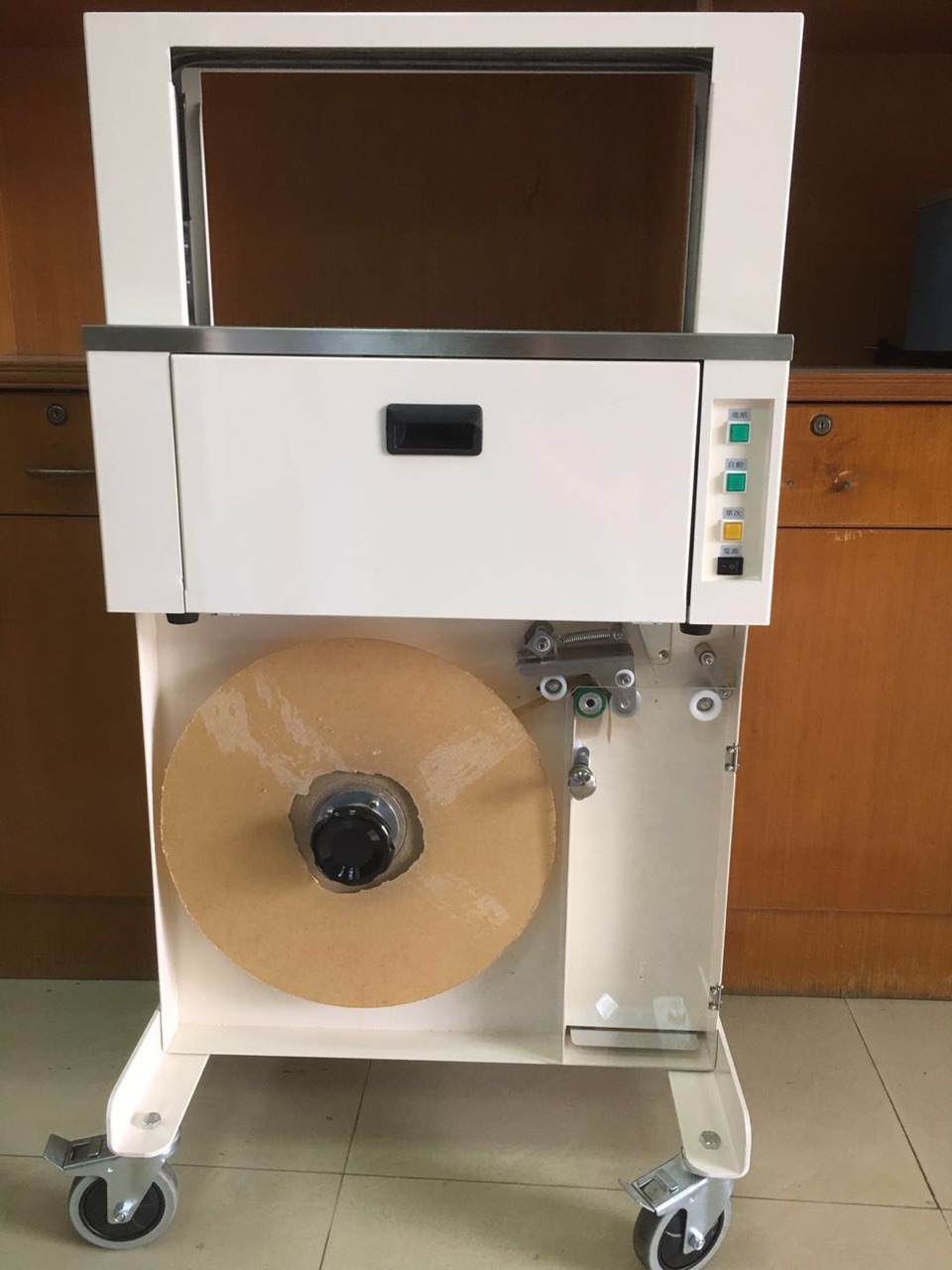 全自动束带机纸带捆扎机opp打包机纸盒包装设备