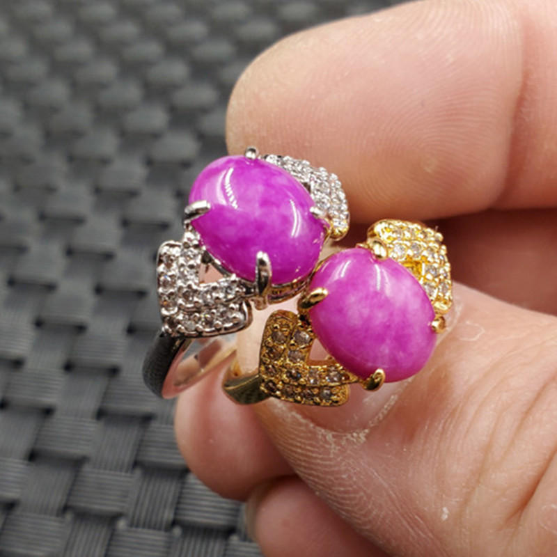 玉石桃花玉戒指粉色玉石镶嵚戒指舒俱来色活口戒指批发