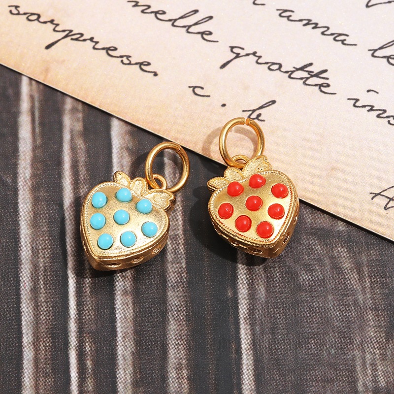 古法老金镶嵌仿松石莲蓬草莓镂空小滴溜吊坠diy手链编织挂件配饰