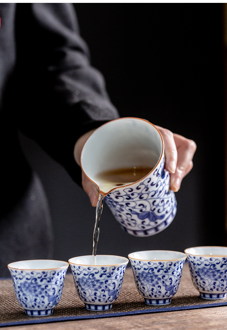 青花白瓷公道杯茶海陶瓷分茶器手抓公杯大号匀茶杯功夫茶具倒茶器