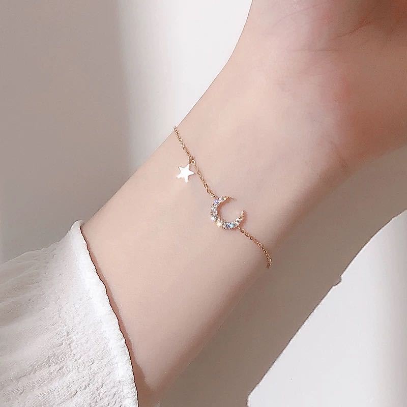 星月手链网红款ins森系星星月亮学生饰品女冷淡风小众设计银饰