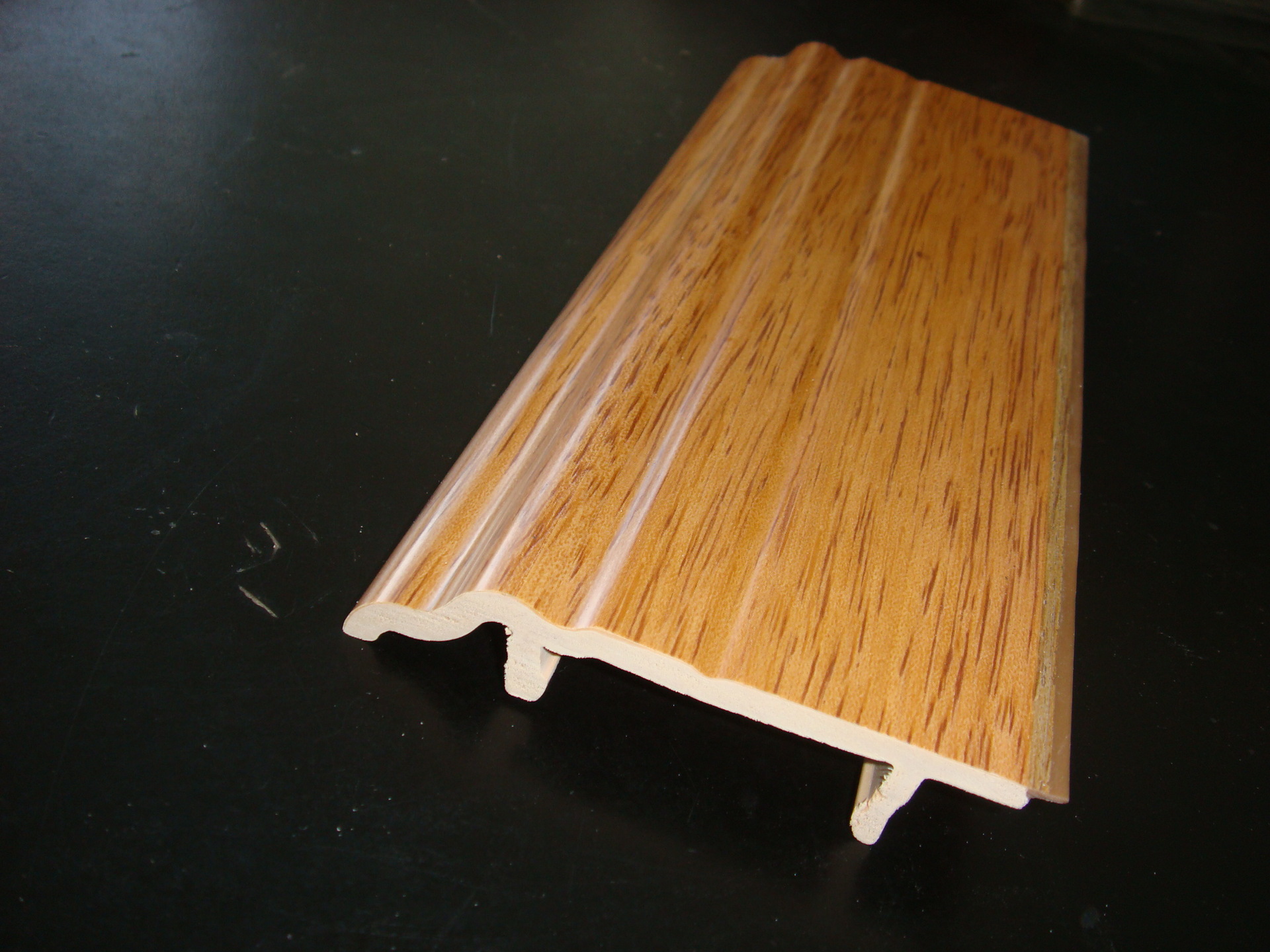 pvc 高分子地脚线墙贴 pvc塑料地板踢脚线料