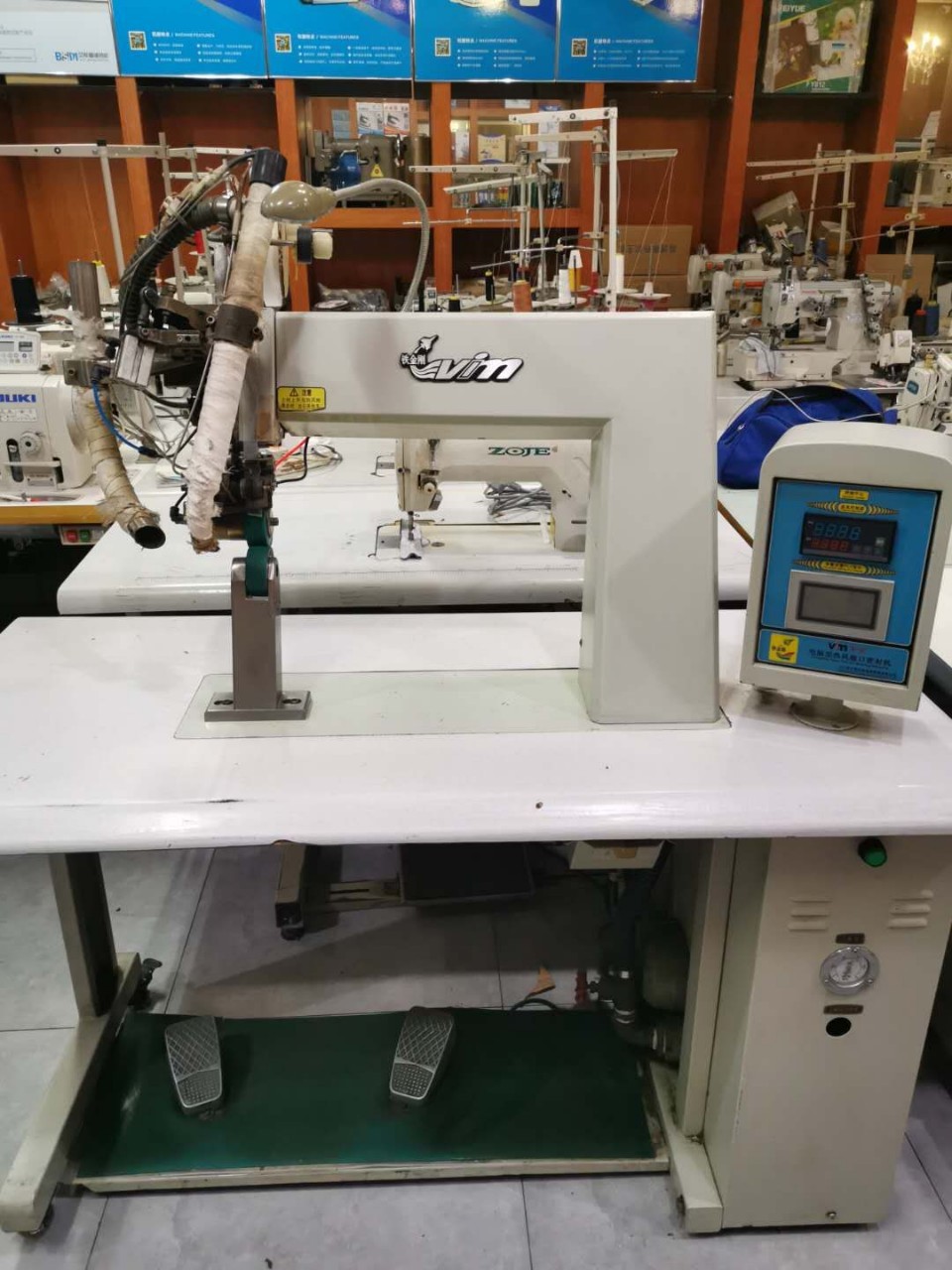 防护服压胶机 铁金刚热风机压胶机 八成新