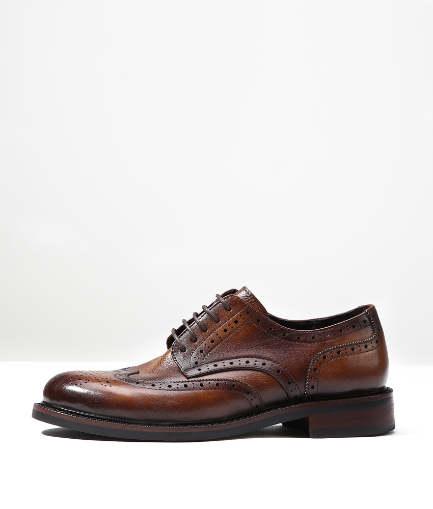 trd英伦复古擦色布洛克皮鞋男圆头软面皮雕花商务休闲皮鞋潮