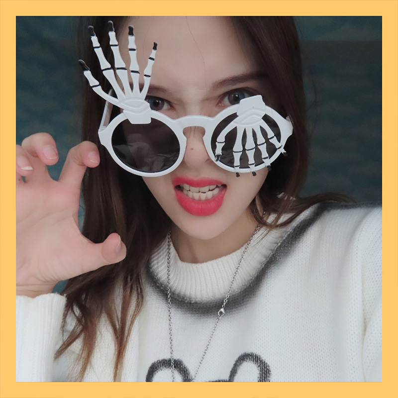 个性万圣节惊悚沙雕恶搞舞会派对墨镜 幽灵白色骷髅爪子搞怪眼镜