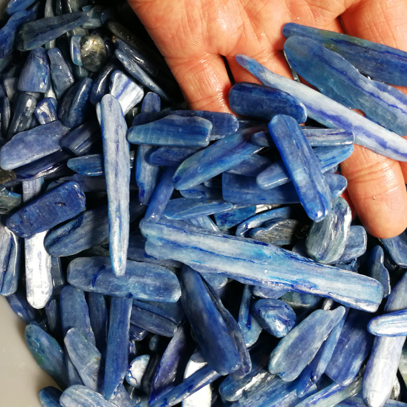 天然蓝晶石条状 微加色裸石碎石100克价