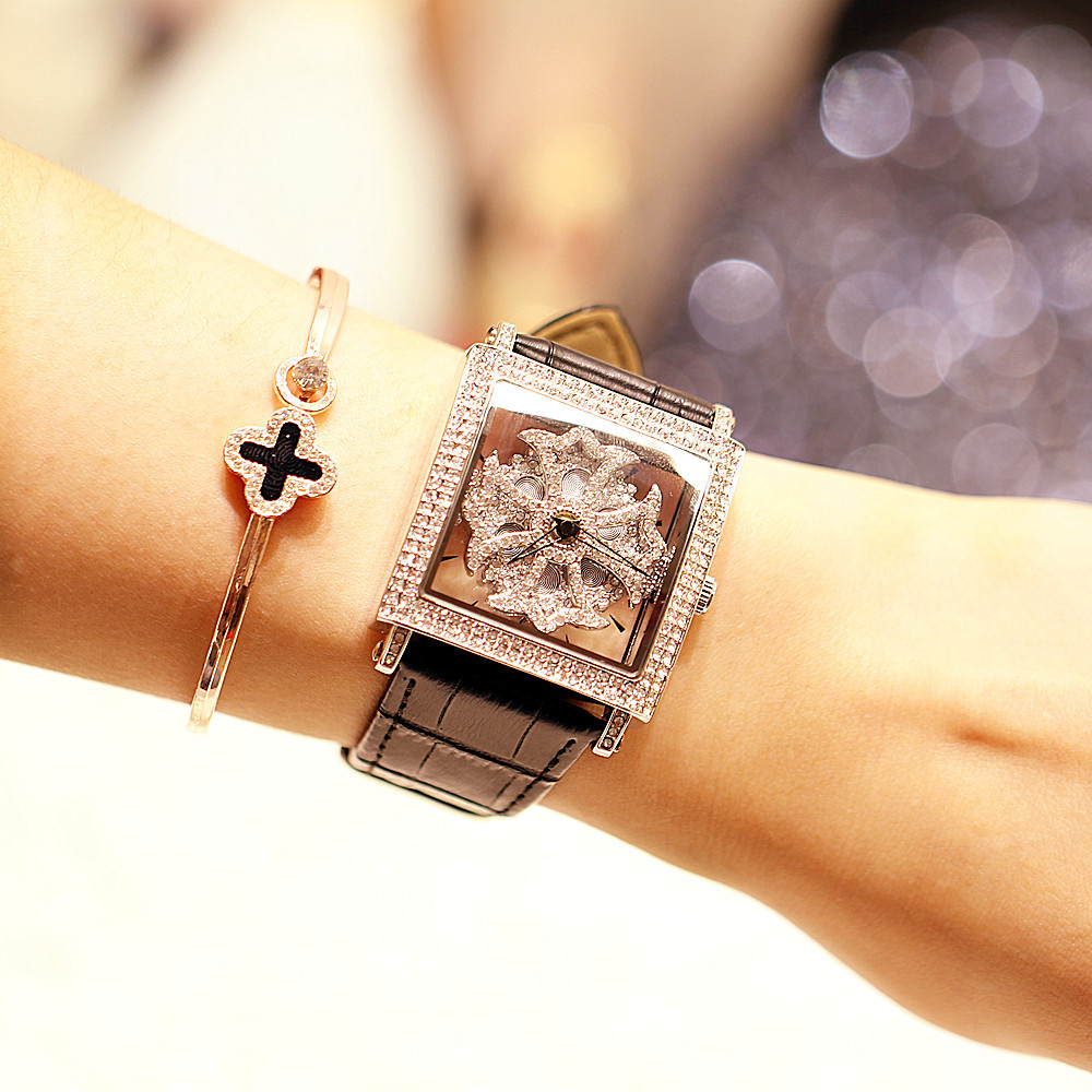 网红款时尚新款正品女士手表石英方形防水镶钻真皮带时来运转腕表