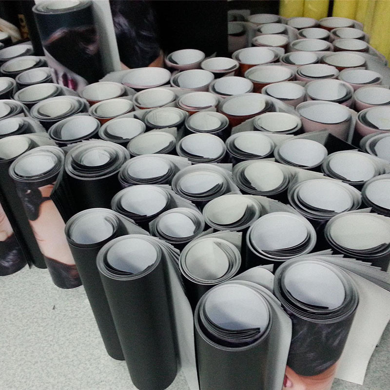 深圳喷绘厂家直销直喷pvc高清写真喷绘x展架门型展架画面高清打印