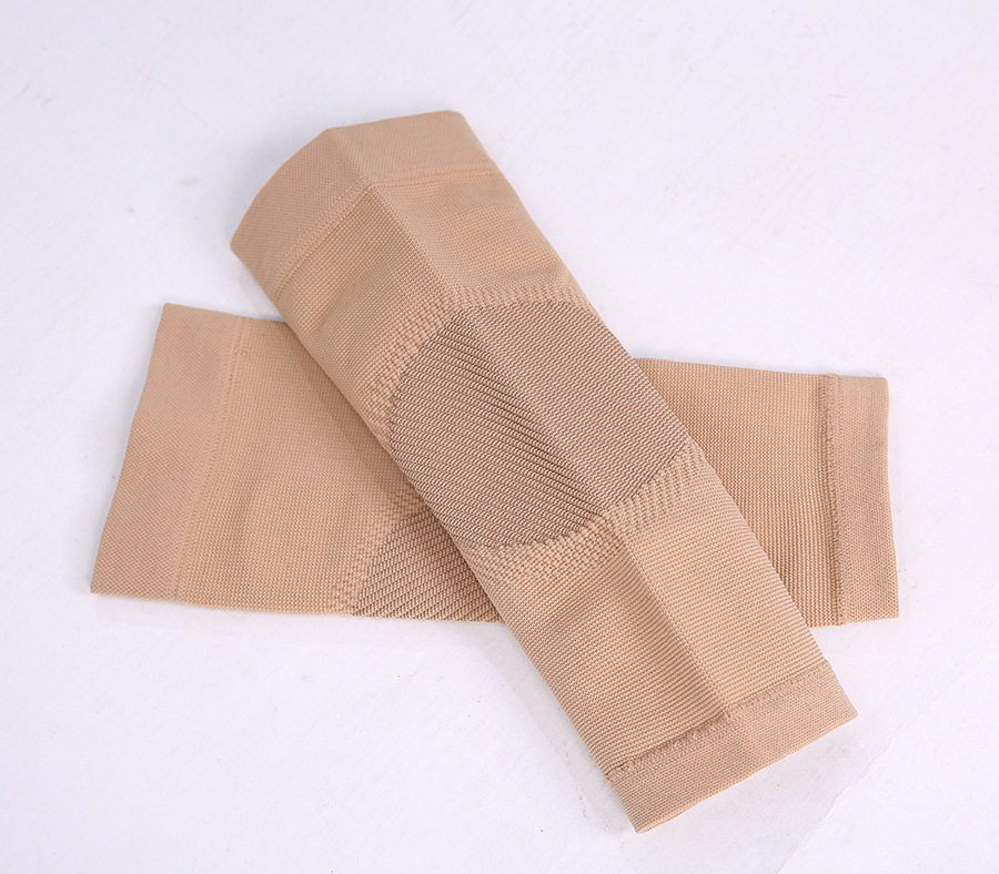 Wholesale Secondary Joint Warm Elbow Pads Tennis Sports Sprains Arm Protector Elbow Pad Sets of Protective Gear Scar Covering Wrist Protector