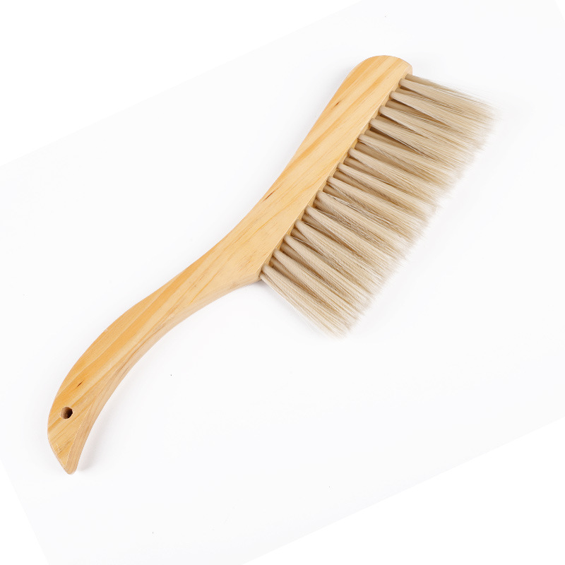 Wooden Long Handle Bed Brush Soft Hair Bedroom and Household Cleaning Brush Anti-Static Dusting Brush Brush 0678