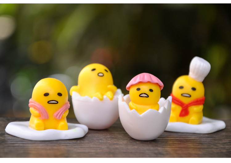 日本gudetama蛋黄哥漫影视人气玩偶懒蛋君手办桌面小摆件创意礼品