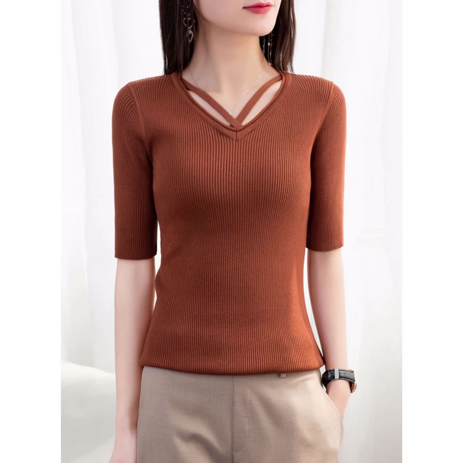 冰丝针织短袖女夏薄款韩版修身显瘦方领上衣半袖打底衫