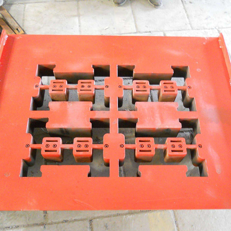 泉州水泥砖机模具高端线切割免烧砖机模具 制砖机配套模具