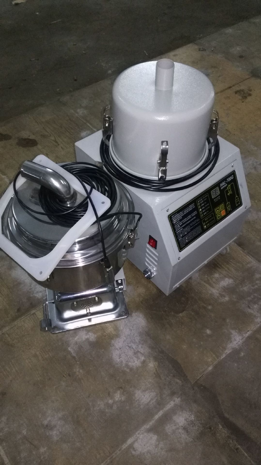 东莞市厂家直销700g吸料机吸塑机吸料机分离式吸料机全自动送料机