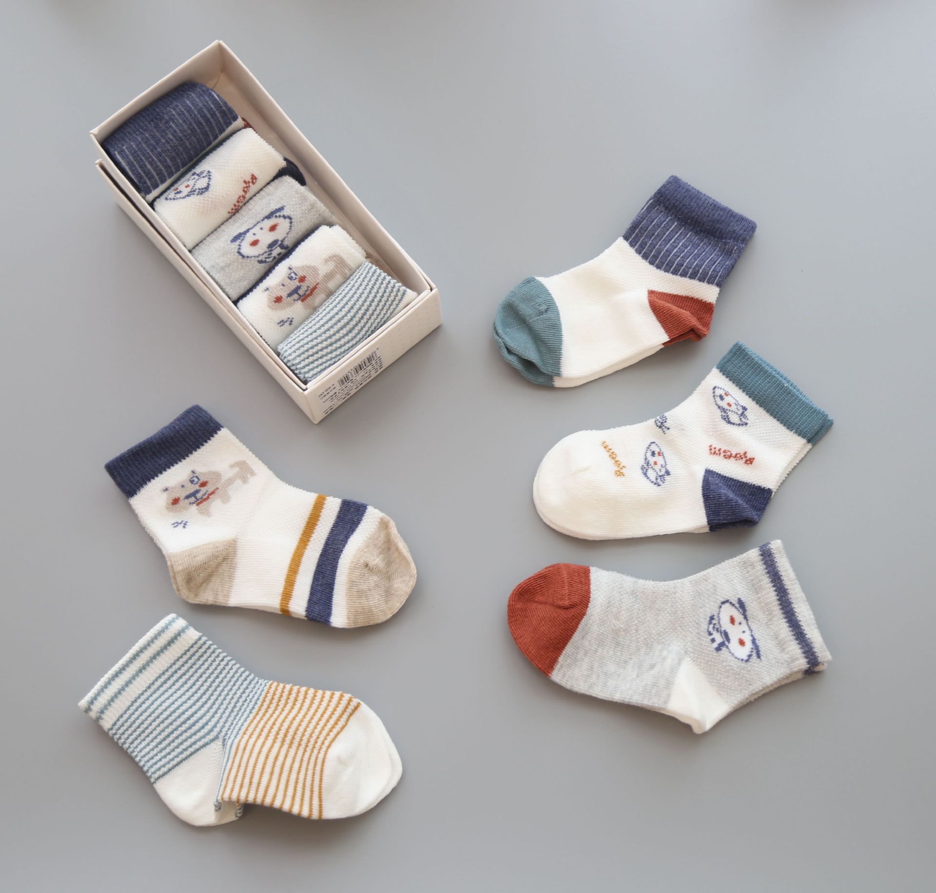 斑比童袜2020春夏新款儿童袜子宝宝袜卡通五双礼盒装袜a类婴幼