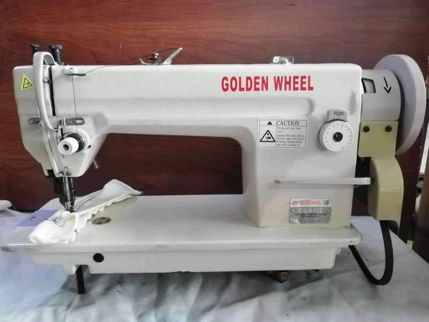 台湾金轮牌 6102 同步车dy车 皮革制品设备 二手工业缝纫机