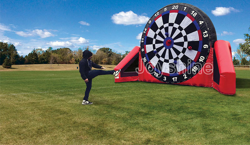 趣味运动会射箭靶淘气堡 飞镖靶比赛气模运动场地 亲子游戏场地