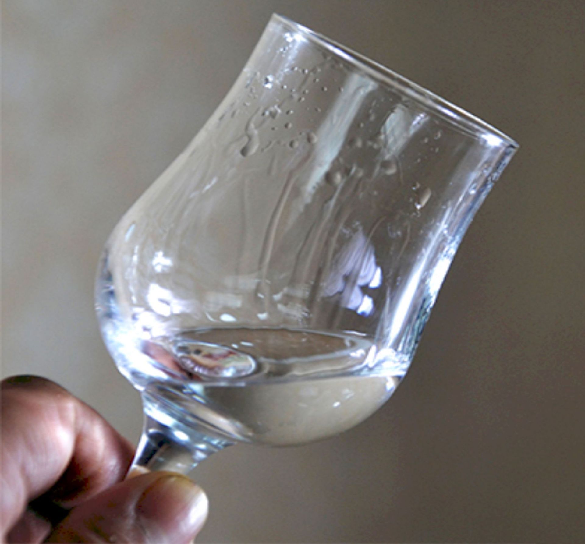 小白酒 小酒100ml小瓶装46度高粱酒 清香型白酒酒水低价整箱批发