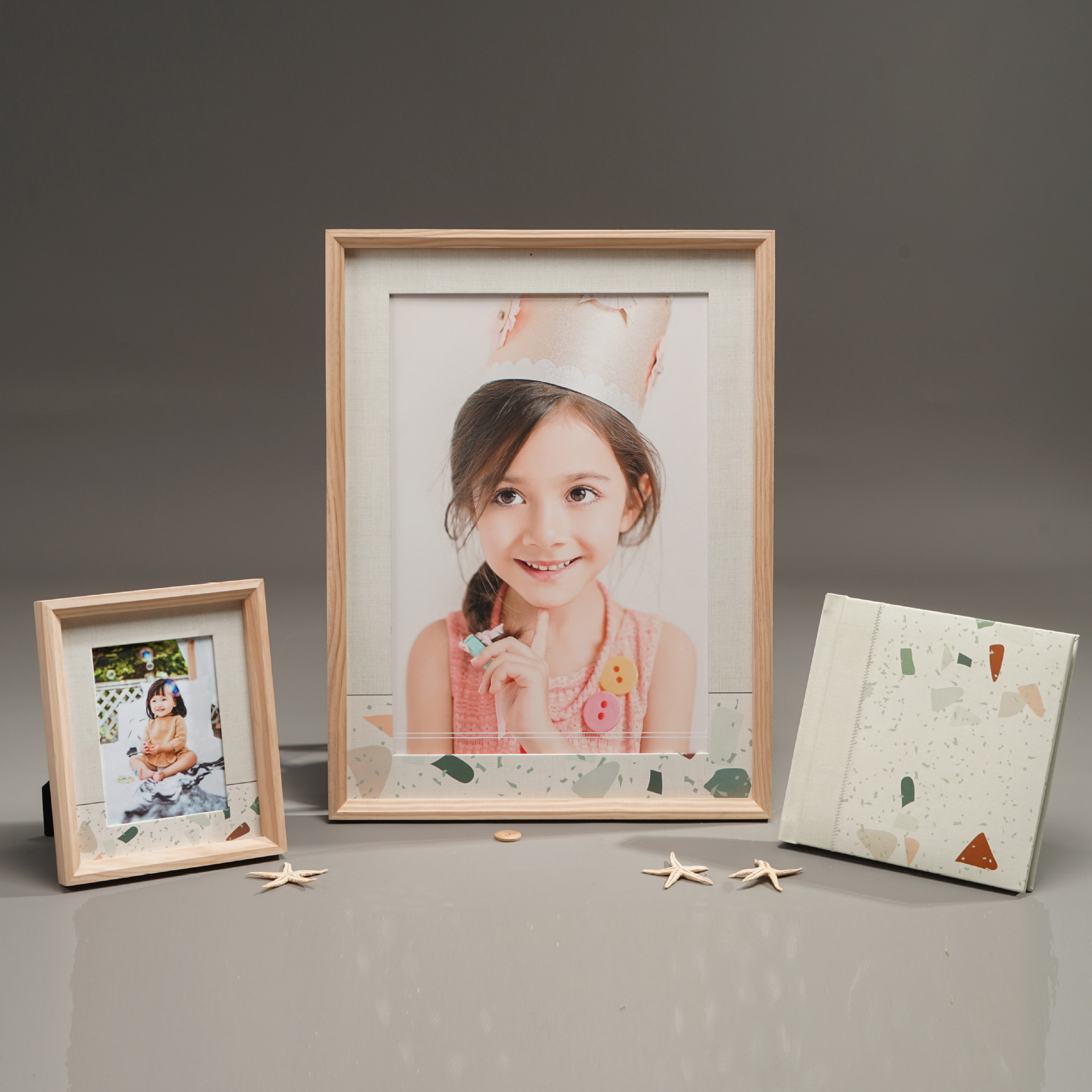 制定影楼新款儿童相册相框 24寸宝宝相框三件套