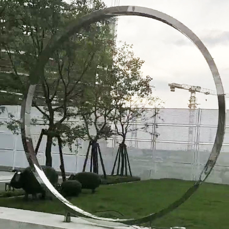 不锈钢圆环雕塑喷雾发光营销中心庭院景观雕塑小品摆件大型不锈钢