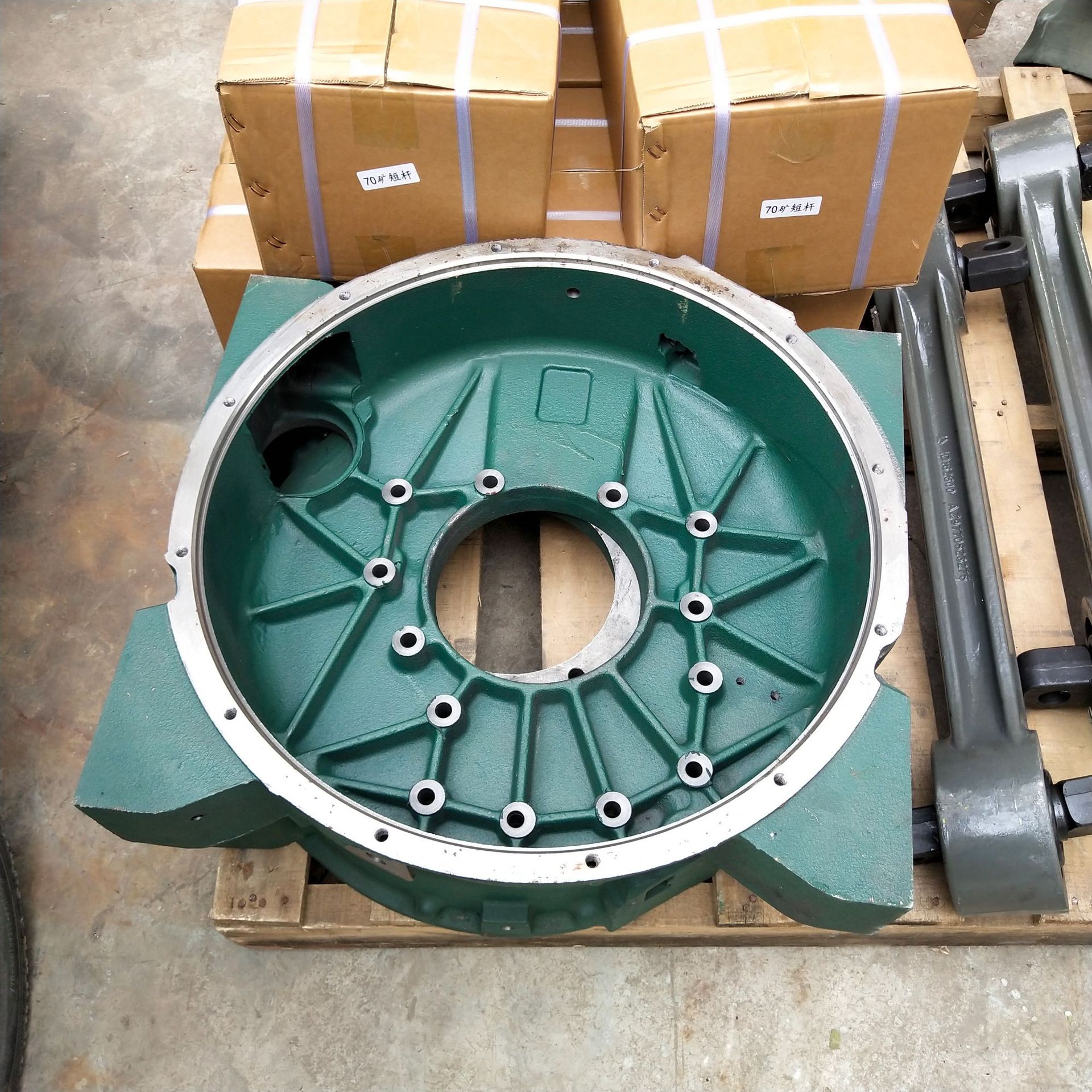 重汽豪沃 斯太尔 70矿 飞轮壳 az1500010013 诚招空白地区代理商