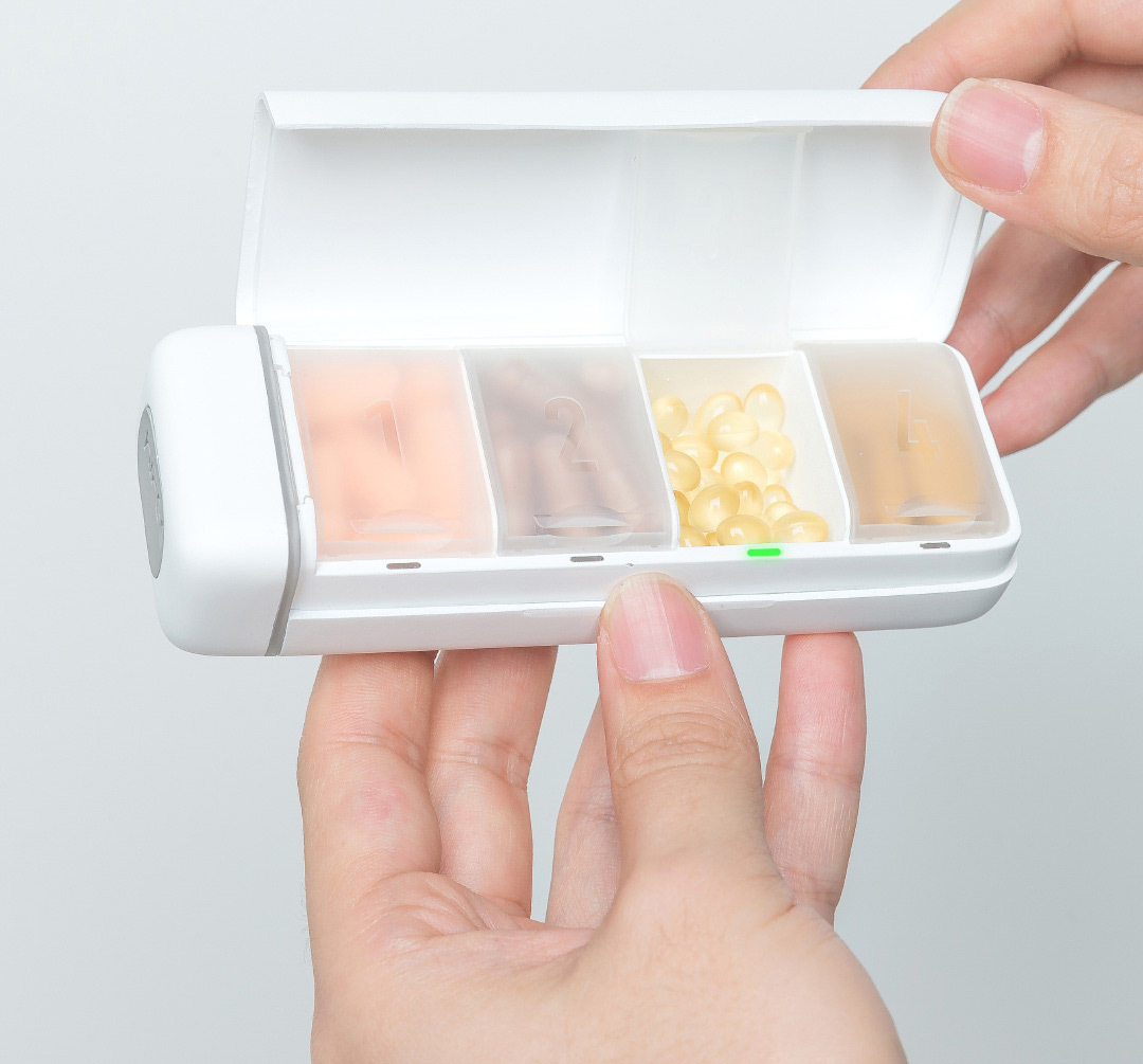 hipee智能健康药盒 微信提醒 扫码添药 亲情关怀 小巧便携