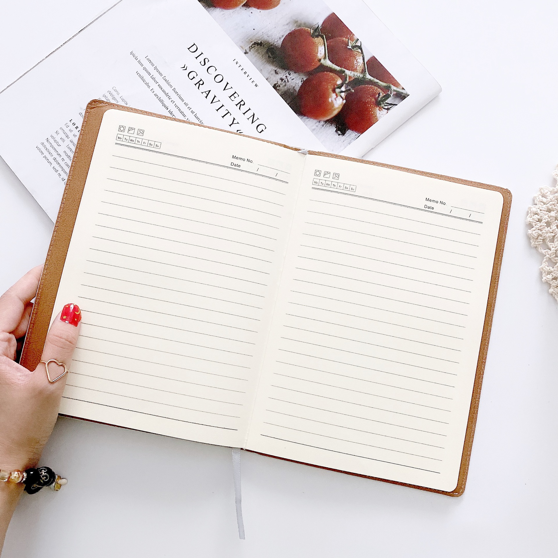 32开皮质光油笔记本卡通记事本创意情侣款直销彩绘本册现货批发