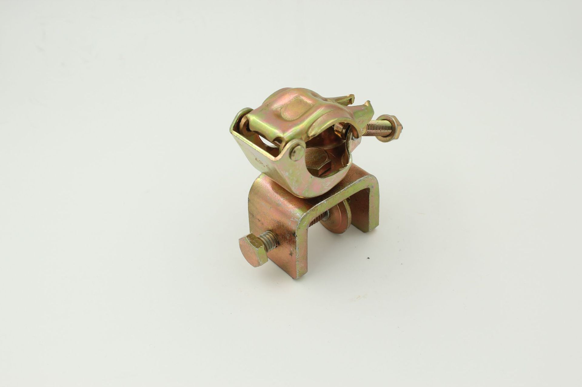 日式单扣脚手架扣件新型十字转向扣件建筑用配件厂家直供