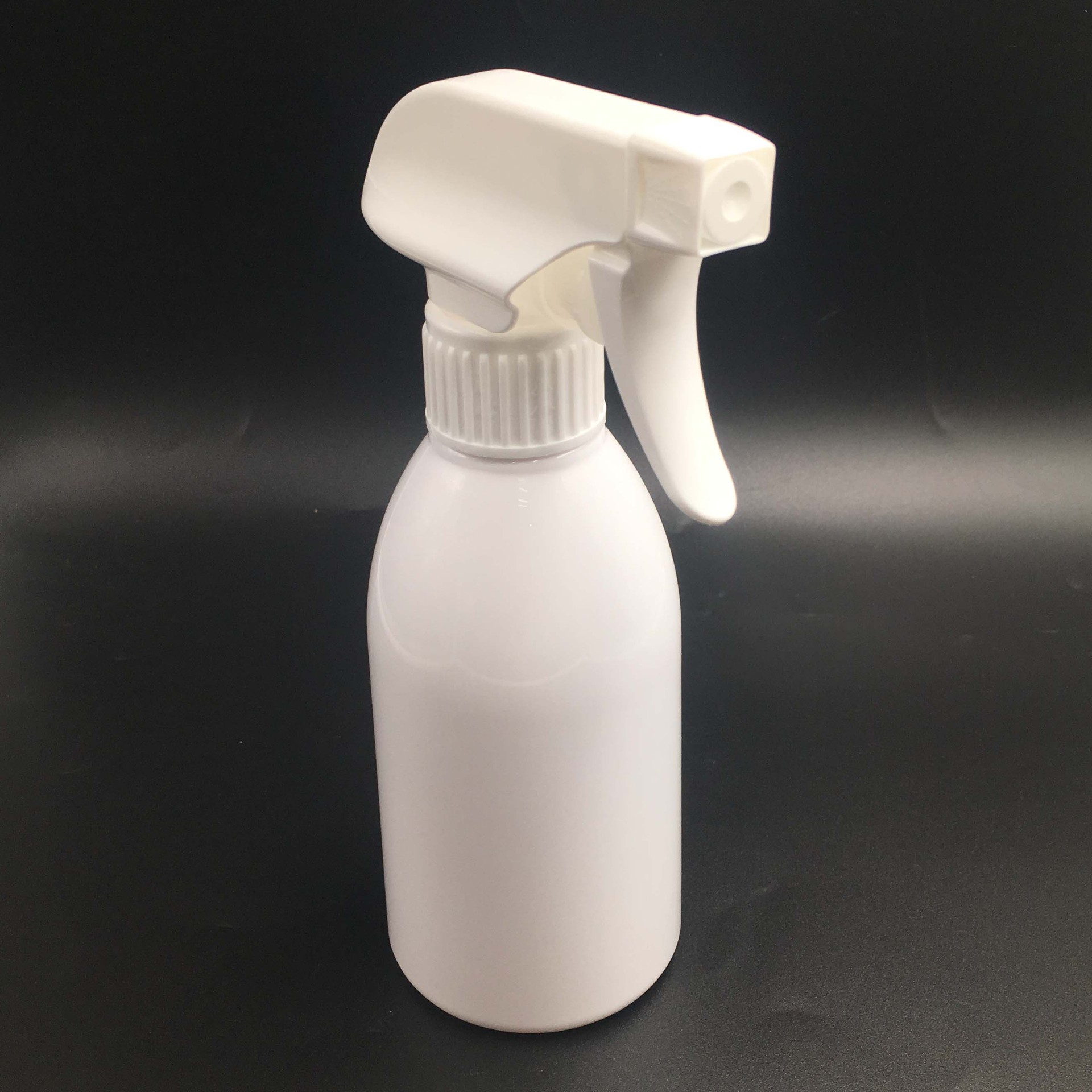 28/410白色塑料喷雾头全塑方枪塑胶消毒液喷头气压式塑料喷枪
