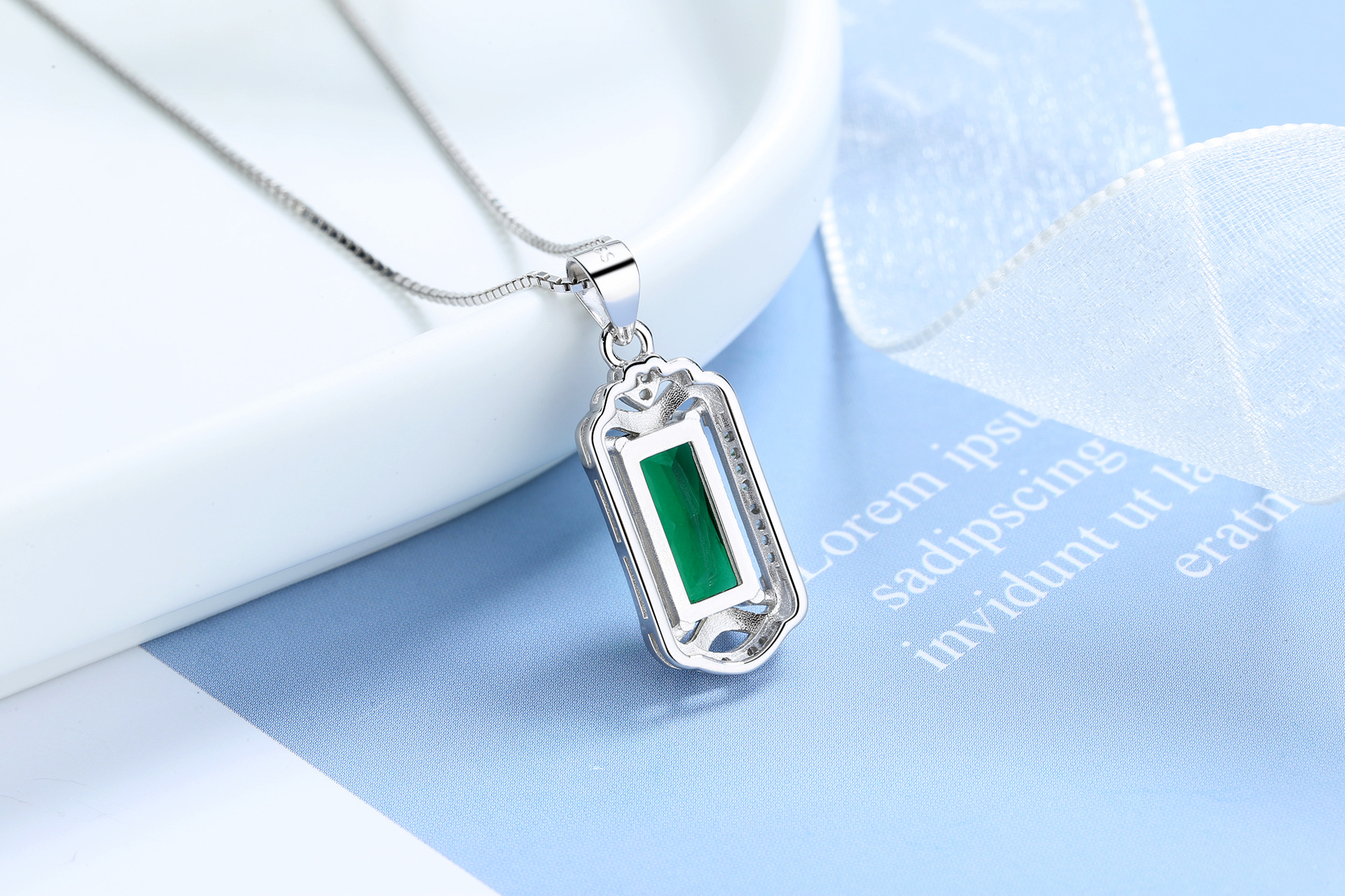 s925纯银微镶锆石长方形吊坠项链简约百搭时尚情人节礼物韩版首饰