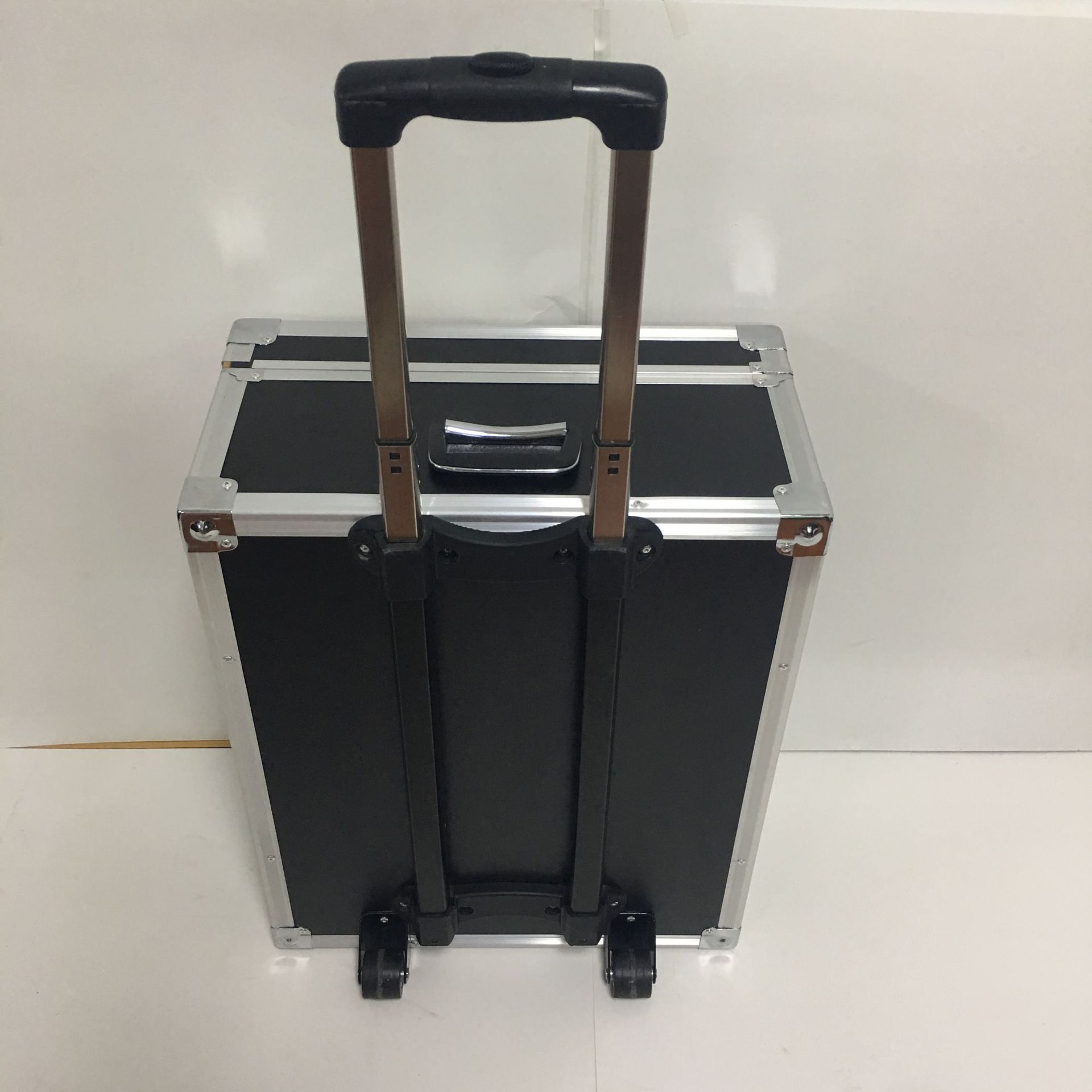 定制铝合金工具箱多功能手提拉杆箱航空箱加厚减震仪器收纳箱批发