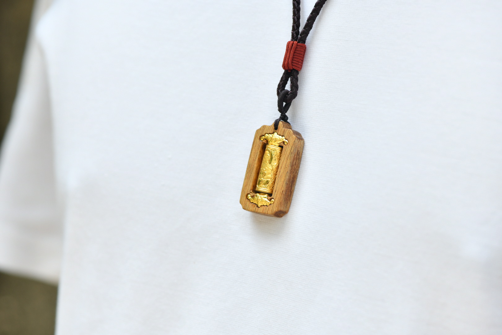 沉香木转运筒吊坠 时来运转天然沉香镶足金挂坠沉香木工艺品首饰