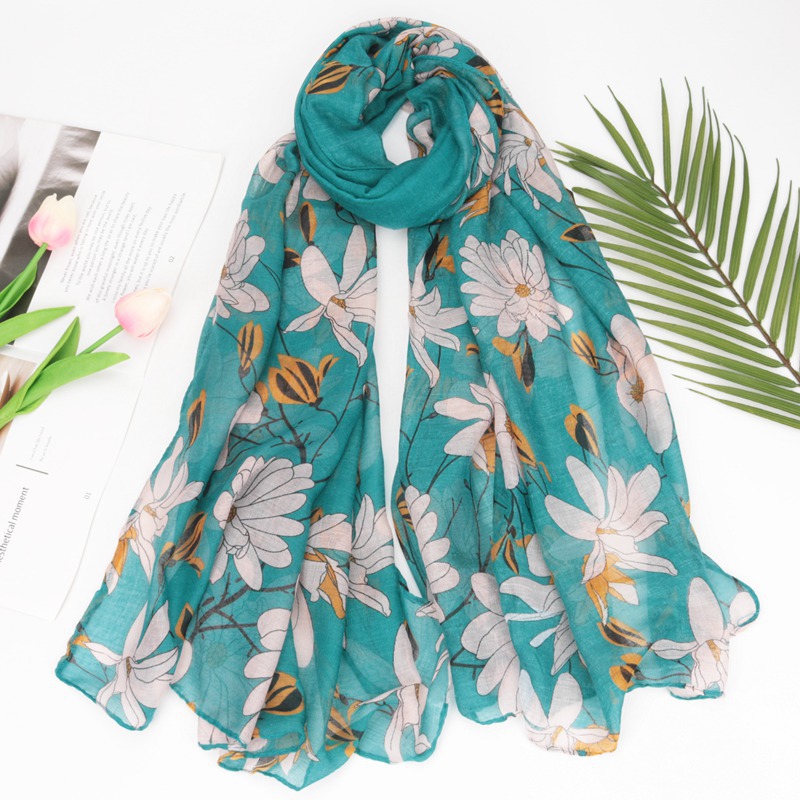 2023 New Arrival of Autumn and Winter Scarf Women's Voile Cotton and Linen Warm Shawl Large Size Printed Scarf Wholesale