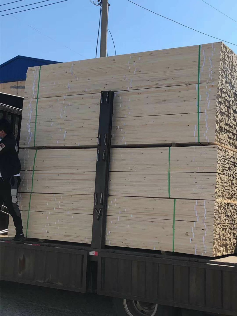 四面刨光木龙骨,挂瓦条,小木条,装修木条