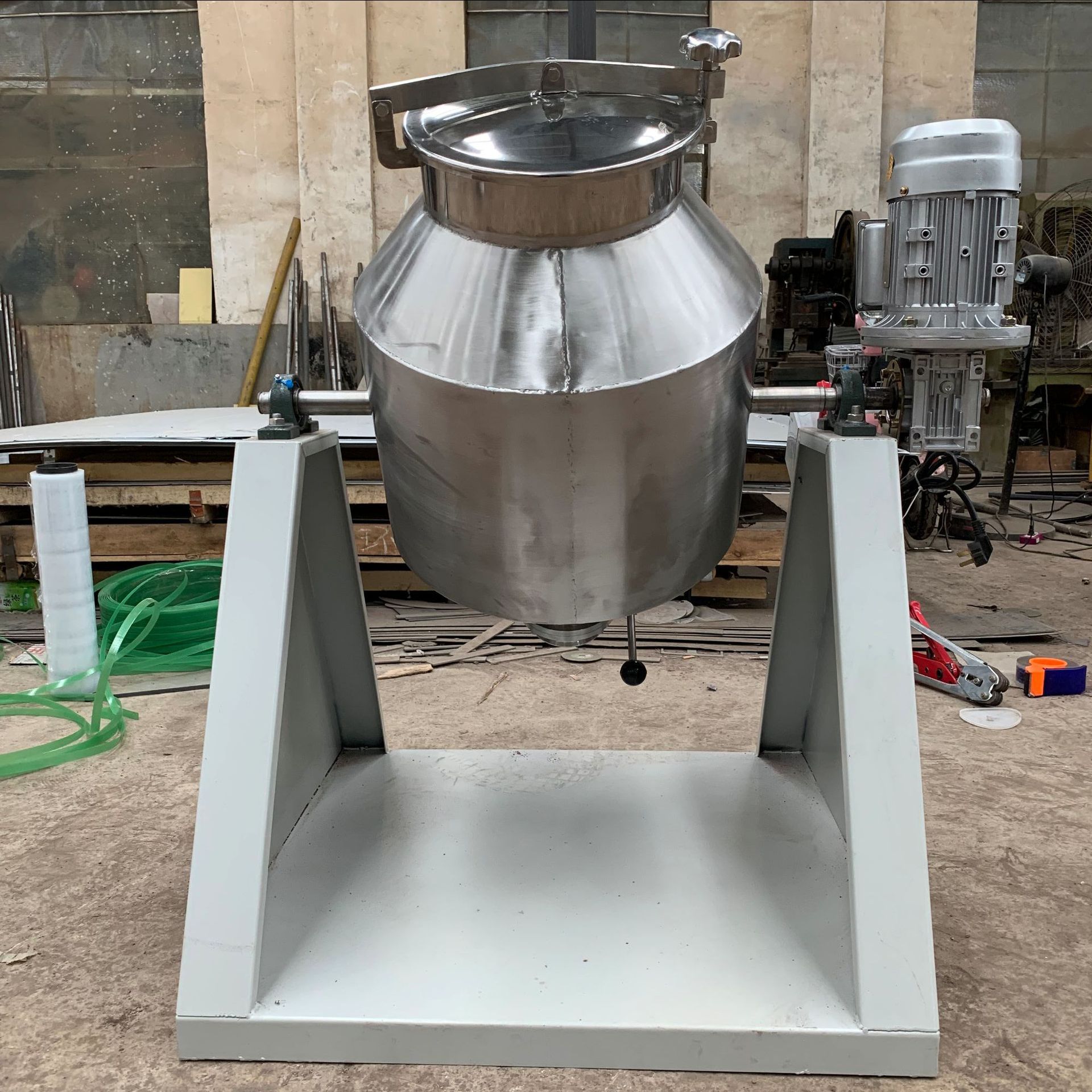 304不锈钢粉末混料机八宝粥淀粉食品混合机密闭旋转鼓式搅拌机