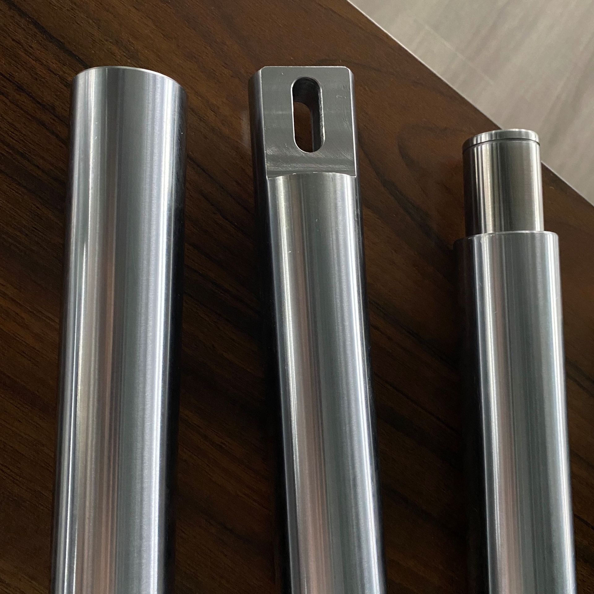 供应轴承钢直线光轴热处理6-80mm镀铬棒g6高精级圆轴油缸按图加工