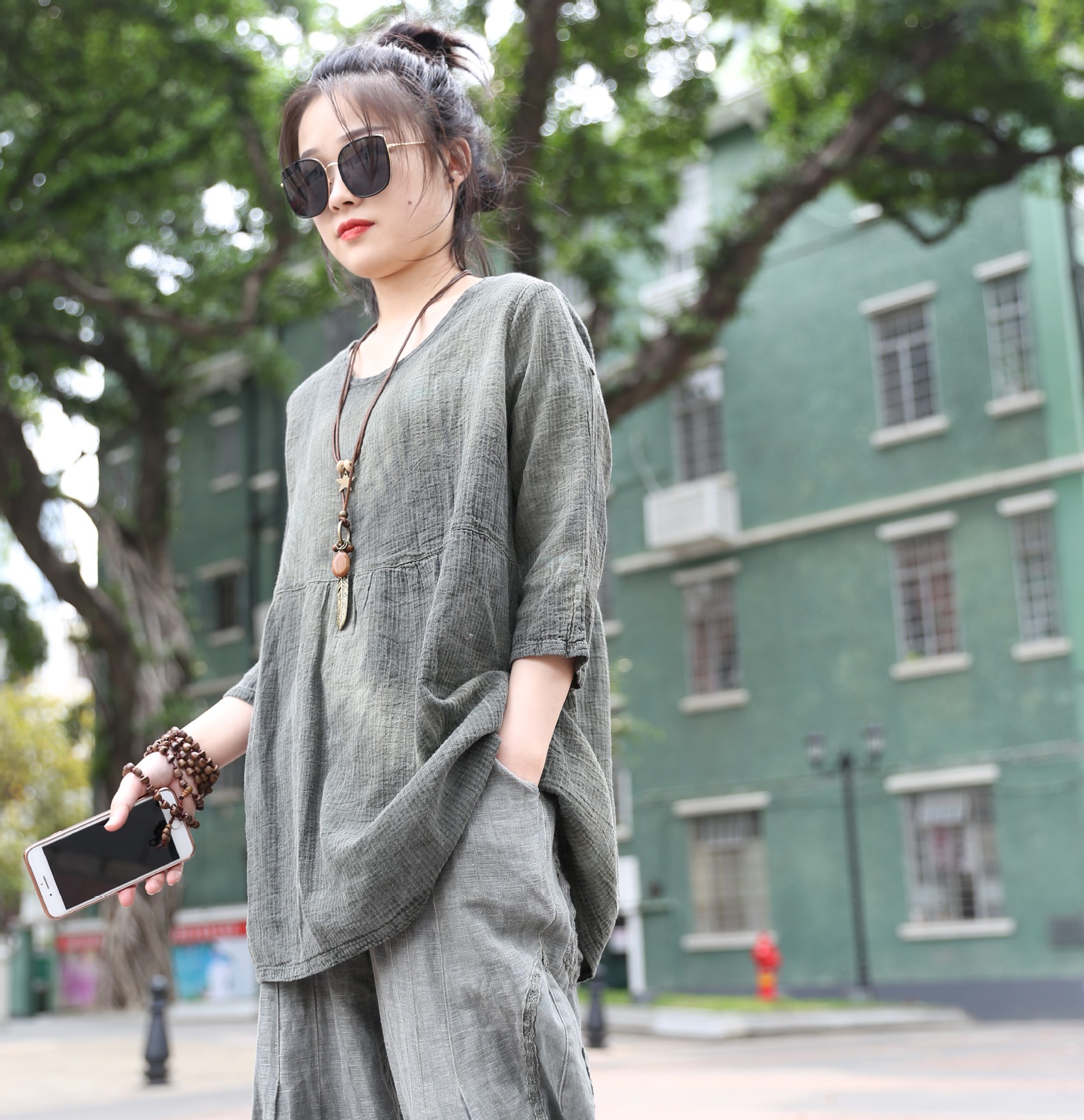 2024夏季新款棉麻女装淘麻地界日韩圆领抓染抄色复古休闲短t批发