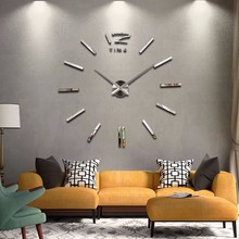 免打孔钟表挂钟客厅家用时尚时钟挂墙现代简约装饰个性创意北欧表