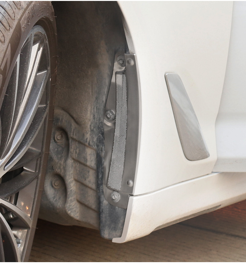 20款宝马新5系525li530li540li前轮阻隔泥沙挡板通风挡网罩挡泥板