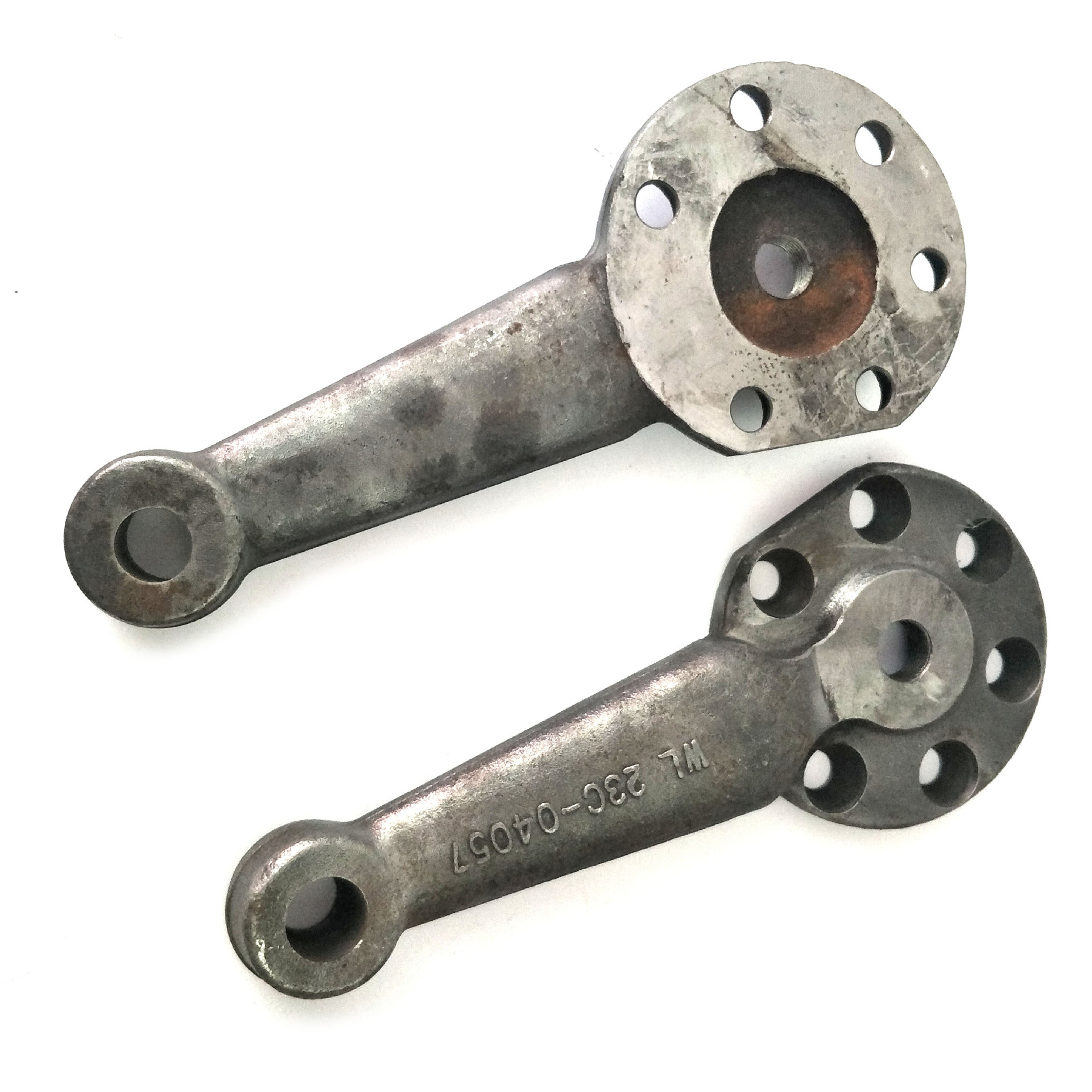 东风245军车配件eq2102转向直拉杆臂总成23e-03057