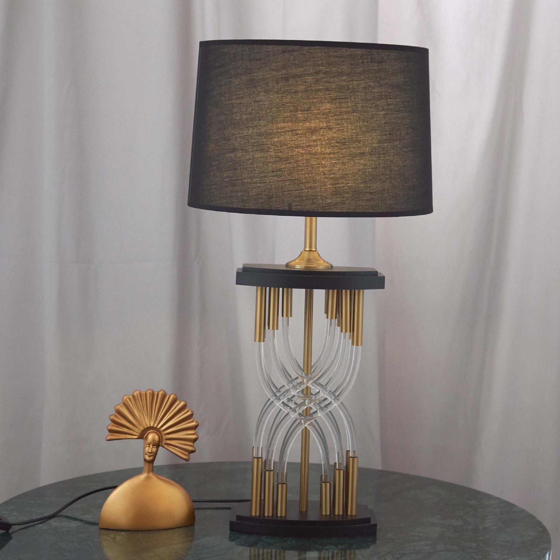 后现代创意玻璃五金台灯会所设计师黑色灯罩轻奢卧室客厅装饰台灯