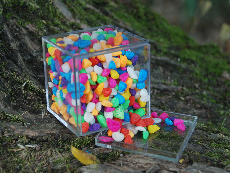 1公斤天然抛光彩石子彩色石头五彩多色混色园艺鱼缸地台婚礼装饰