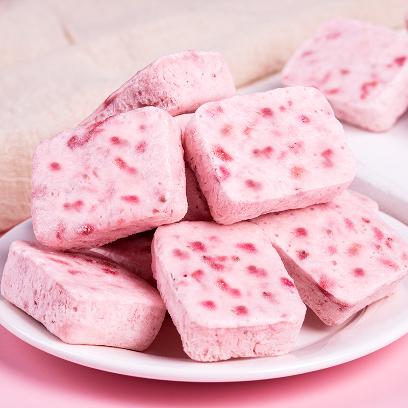 新美香草莓酸奶果粒块500g 冻干酸奶块厂家直销