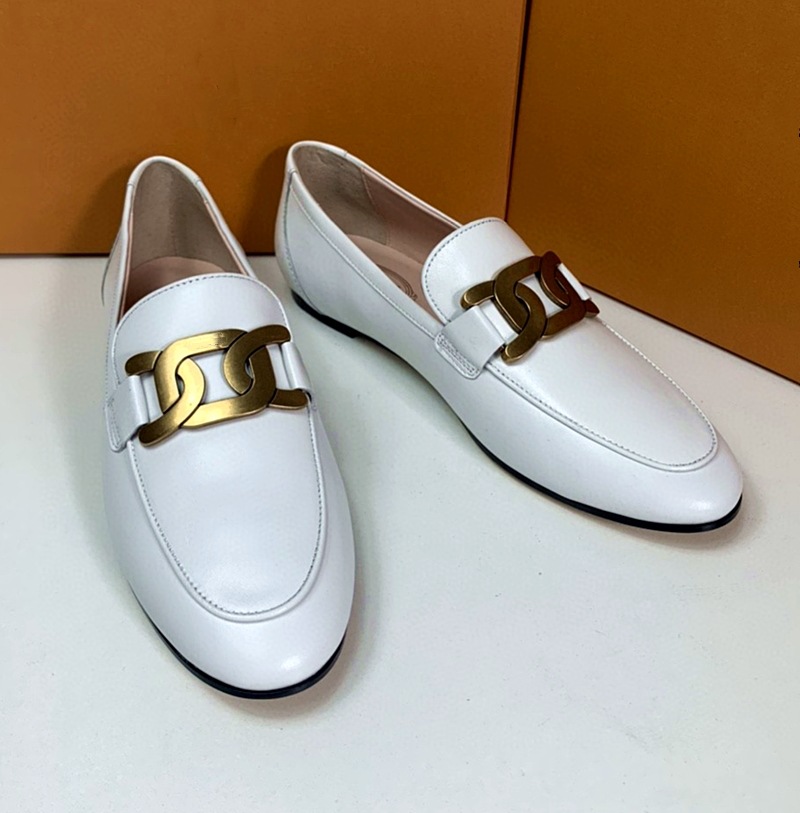 20外贸新款苏茵茵 葡萄妈复古金扣真皮一脚蹬懒人乐福鞋女小皮鞋