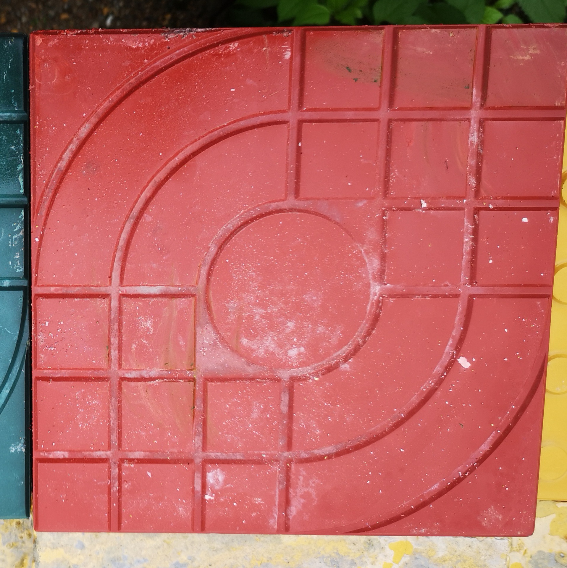 厂家直销西班牙道板砖防腐蚀广场砖人行道彩砖